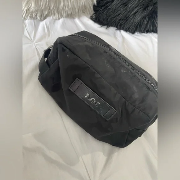 Michael Kors Black Camouflage toiletry bag - Picture 2 of 10